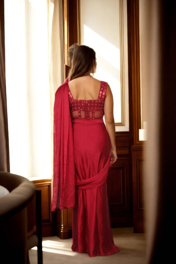 Glamorous Red Satin Readymade Drape Saree with Net Sequin Work Corset Strap Blouse & Sweetheart Neckline - Perfect for Weddings & Evening Events - Image 3