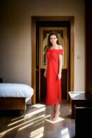 Off-Shoulder Princess Cut A-Line Gown with Padded Design, Side Slit, and Back Opening ? Elegant Evening Wear