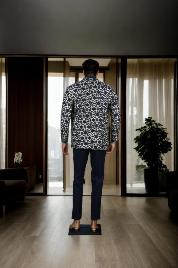 Black Georgette Solid Slim-Fit Casual Blazer - Notched Lapel with Gold Star Design & Single-Button Closure - Image 3