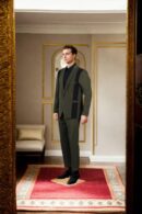 Sophisticated Hunter Green Peak Lapel Suit Set - Perfect for Weddings & Formal Occasions