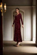 Maroon Sequin Mermaid Gown with Side Slit - Glamorous Evening Wear for Special Occasions