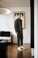Sophisticated Hunter Green Peak Lapel Suit Set - Perfect for Weddings & Formal Occasions