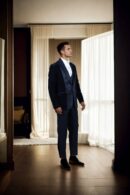 Elegant Purple Suiting Set with Notch Lapel Collar and Cheetah Tie Tack Brooch - Full-Sleeve Blazer, Two Pockets, and Coordinated A-Line Pants
